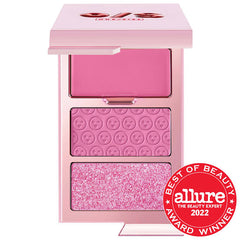 One/size Cheek Clapper 3D Blush Trio Palette - Attention Seeker