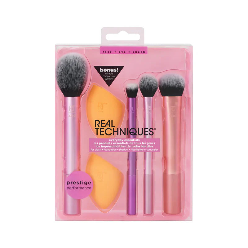 REAL TECHNIQUES EVERYDAY ESSENTIALS + BONUS MIRACLE COMPLEXION SPONGE SET