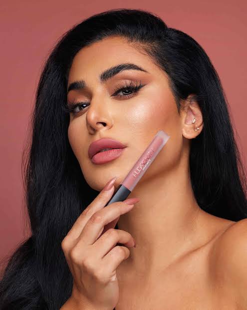 Huda Beauty Liquid Matte Lipstick - Bombshell