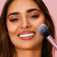 REAL TECHNIQUES EVERYDAY ESSENTIALS + BONUS MIRACLE COMPLEXION SPONGE SET